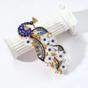 Peacock hairclip